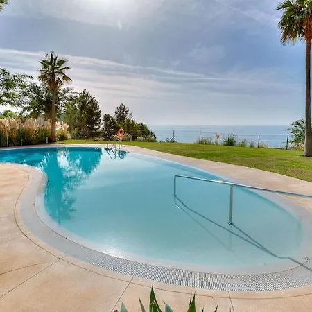 Apartment Stylish With Oceanview