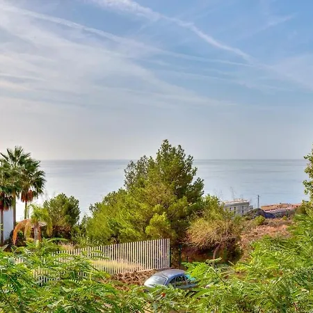 Stylish With Oceanview
